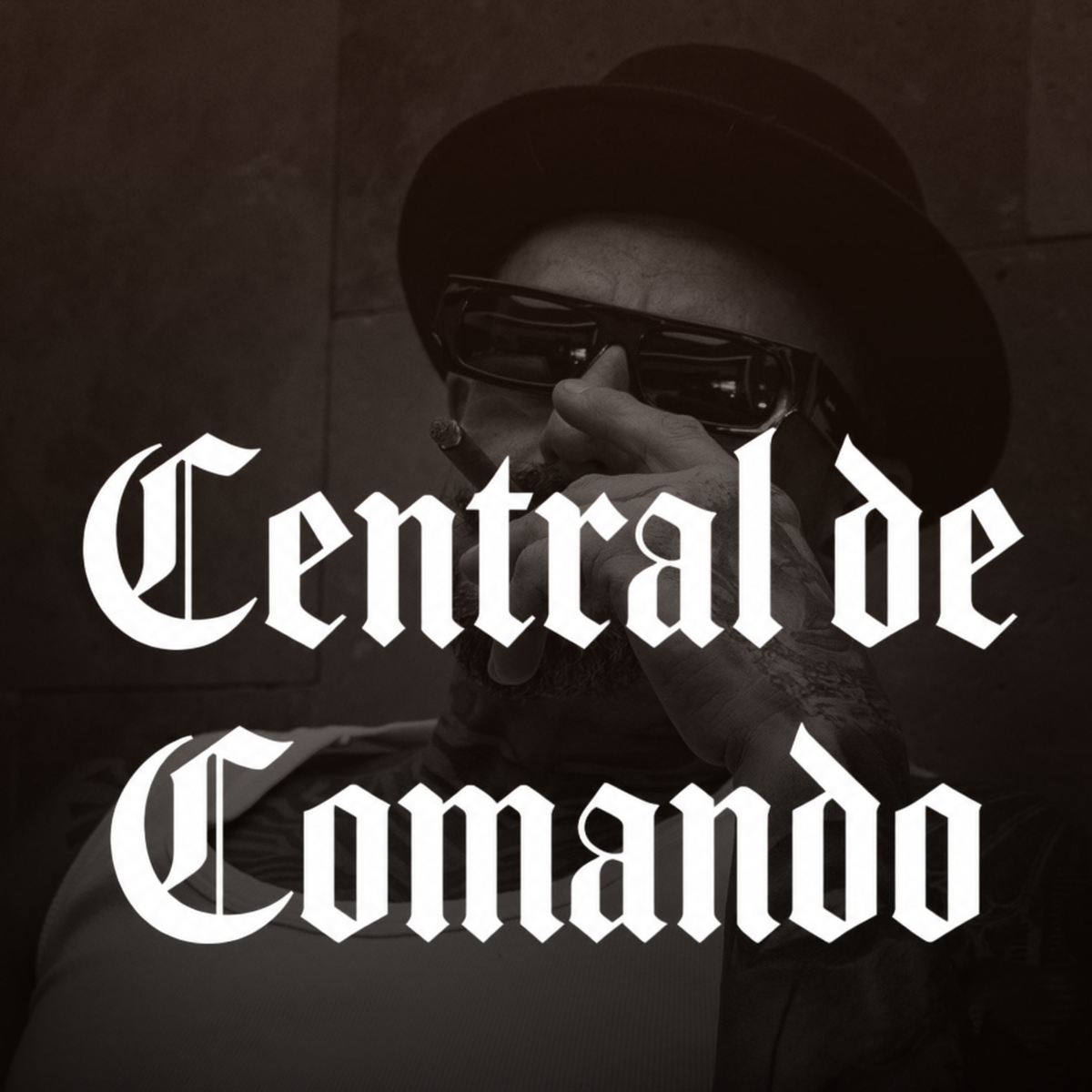 Capa do livro Central de Comando com Rapha